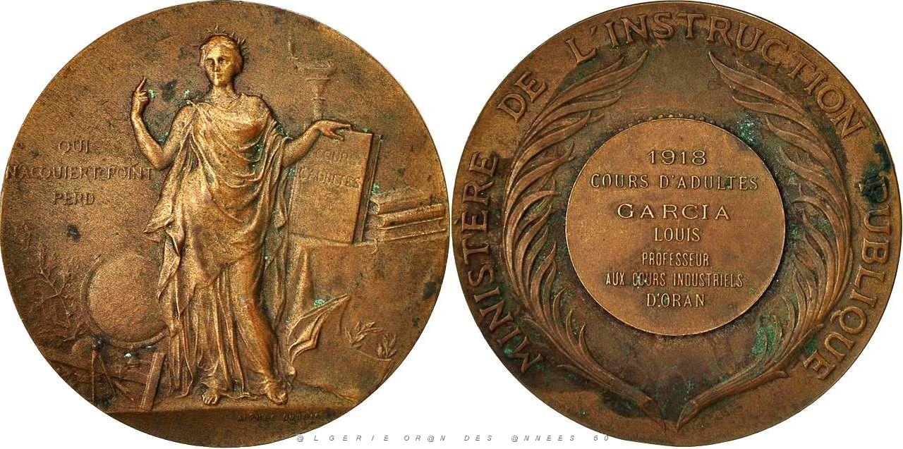 MEDAILLES D AFN 198.jpg